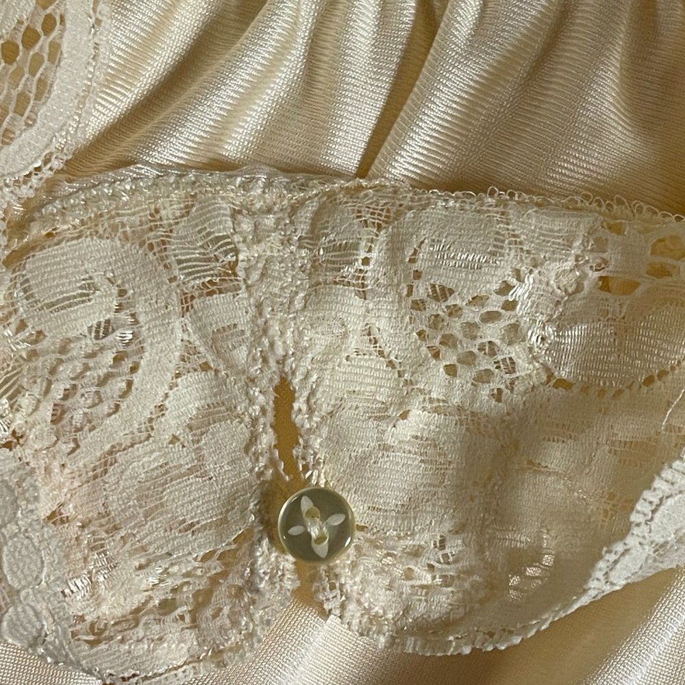 Vintage Yellow Shadowline Maxi Lace Nightgown Slip Small - Picture 10 of 10